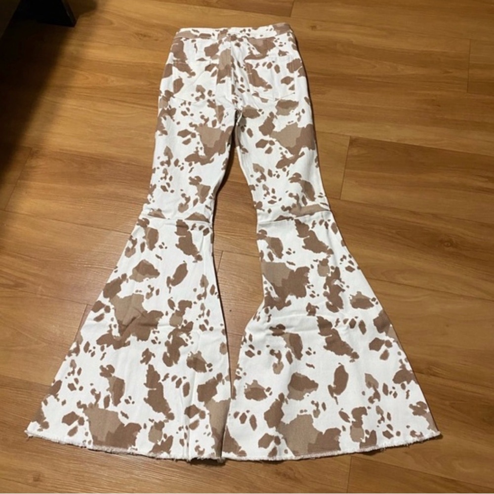 Altar’d State Stretch Jeans High Waist Flare bottom Size XS Cow Print Western - Picture 14 of 15